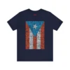 Tshirt azul con los nombres de los salseros boricuas y orquestas de salsa de Puerto Rico conformando la bandera de Puerto Rico.