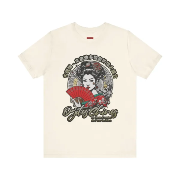 Tshirt natural de mujer china tradicional, con el texto, en español y mandarín, Ojos Chinos El Gran Combo de Puerto Rico.